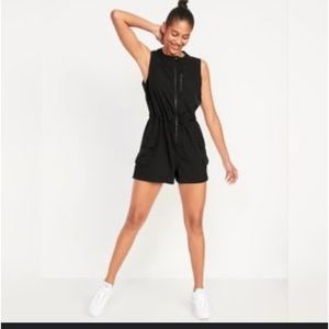 NWT: StretchTech Sleeveless Zip-Front Cargo Romper 3-inch inseam